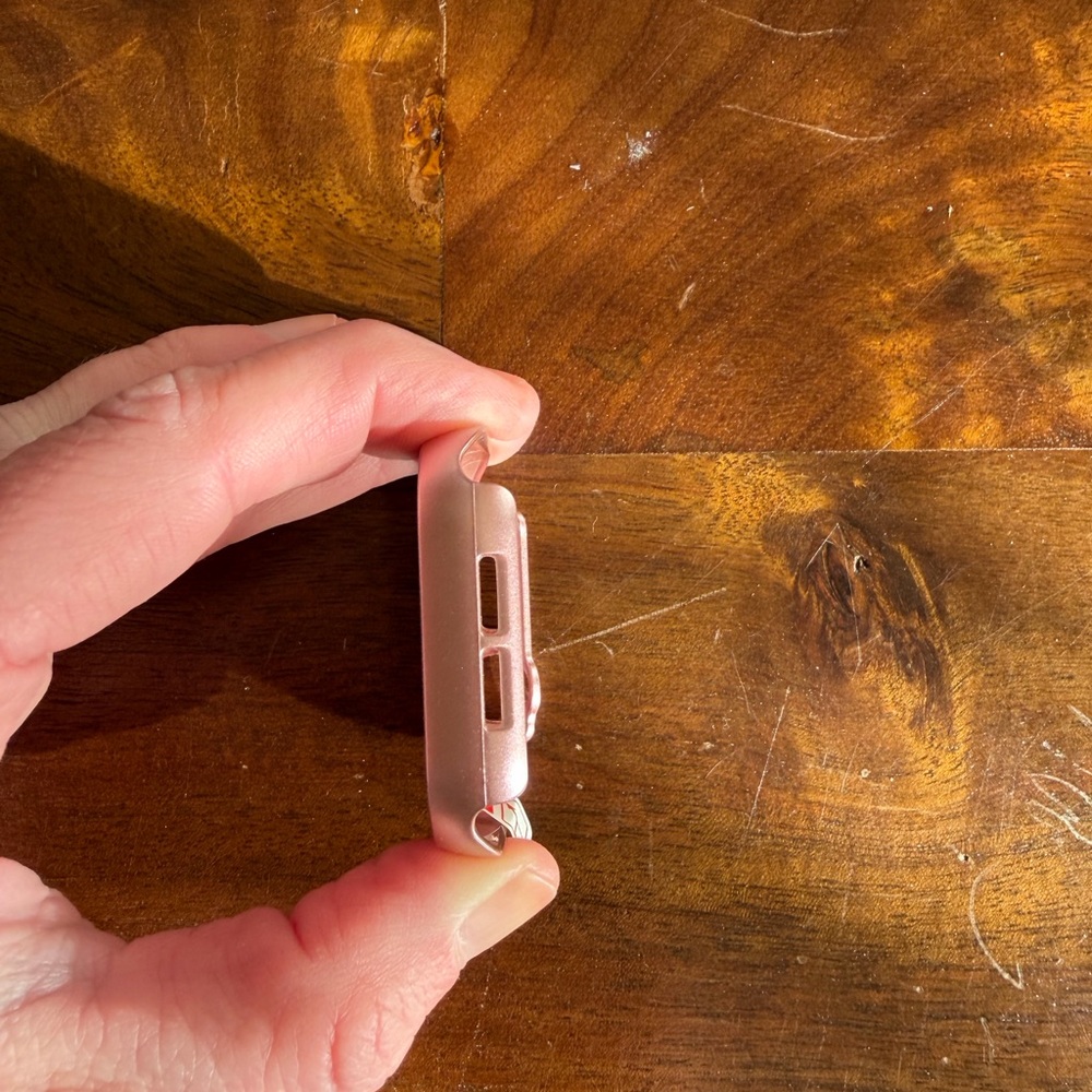 Apple Smartwatch Case in Rose Gold